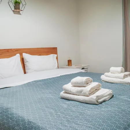 Your Athenian Hideaway: Cozy In The Center Apartment *