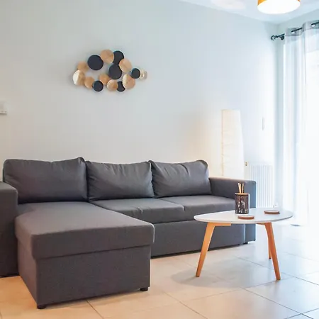 Your Athenian Hideaway: Cozy In The Center Apartment