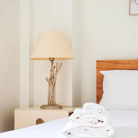 Apartment Your Athenian Hideaway: Cozy In The Center *